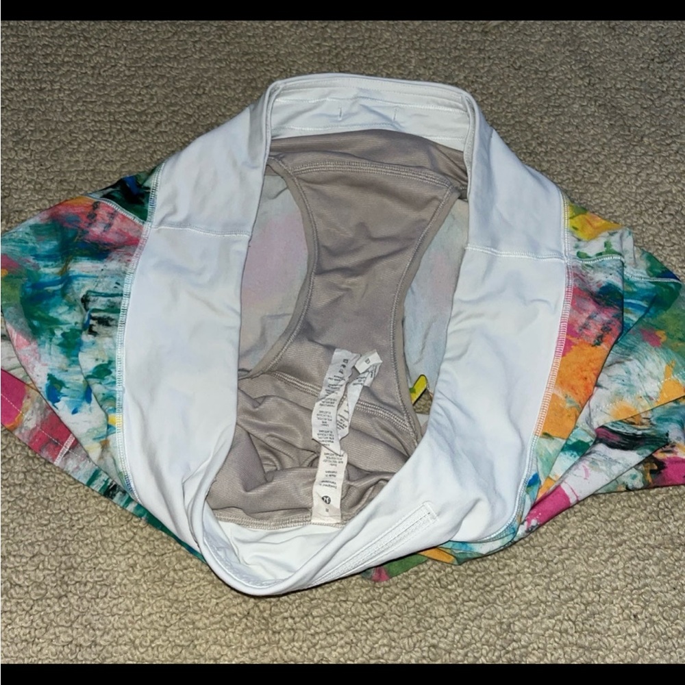 Lululemon Shorts - Picture 3 of 4